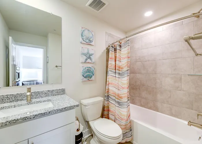 Сasa de vacaciones Pool Access! Newly Built Ocean Townhome